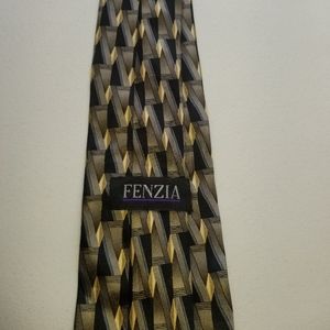 Fenzia neck tie